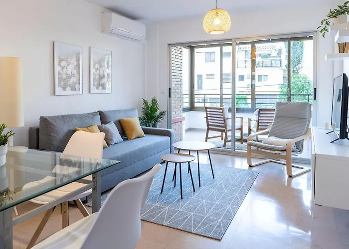 Flat Beach Terrace - Pool & Parking